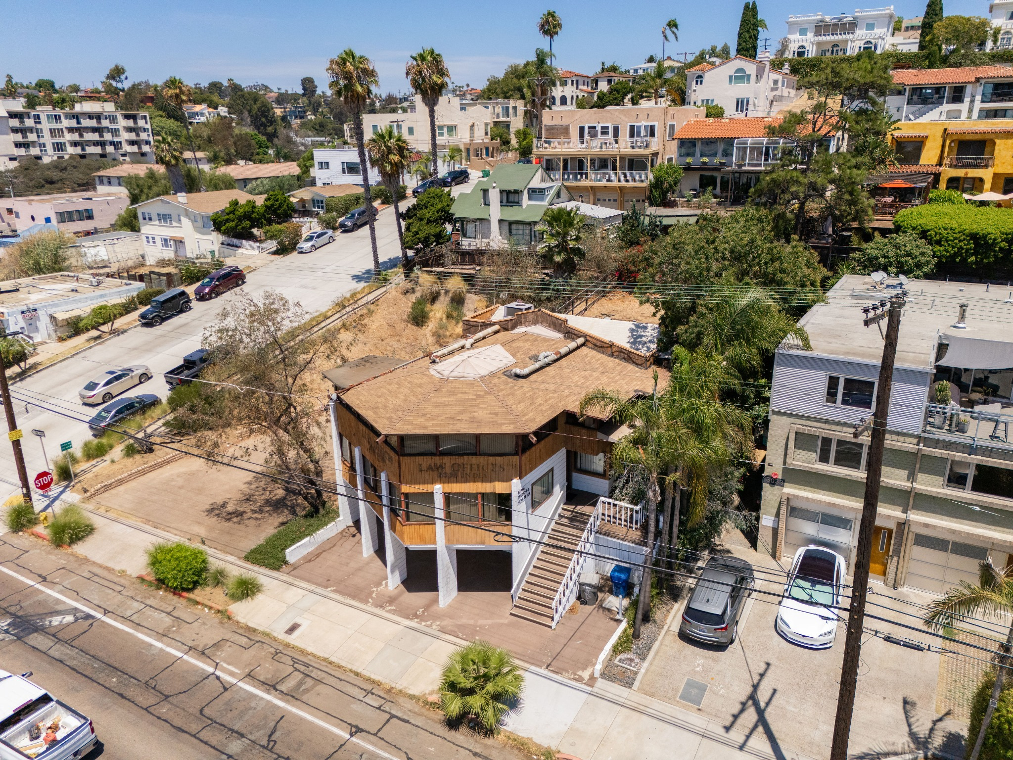 3055 India Street frontage